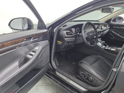صورة مصغرة 13 لـ 2020 Genesis G90