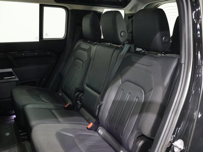 LAND ROVER DEFENDER - 6