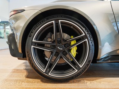 صورة 9 لـ 2026 Aston Martin VANTAGE