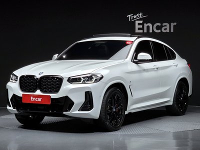 صورة 1 لـ 2025 BMW X4