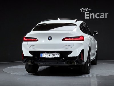 صورة 3 لـ 2025 BMW X4