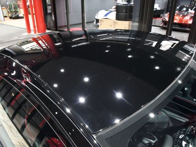 ASTON MARTIN DBS SUPERLEGGERA - 9