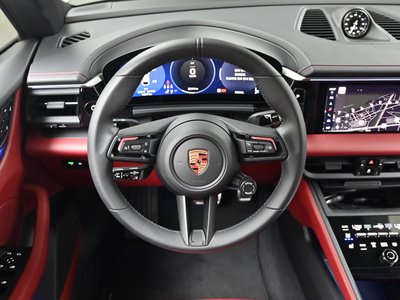 2025 Porsche MACAN thumbnail 13
