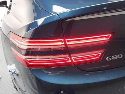 GENESIS G80 (RG3) - 10