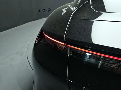 PORSCHE TAYCAN - 10