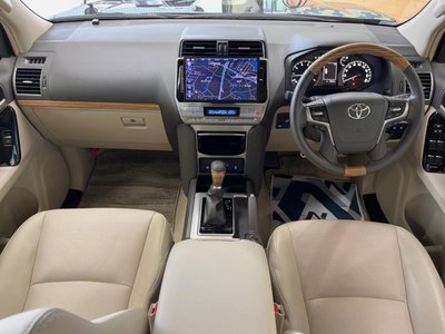 TOYOTA LAND CRUISER PRADO - 2
