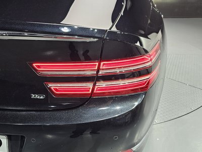 GENESIS G80 (RG3) - 10