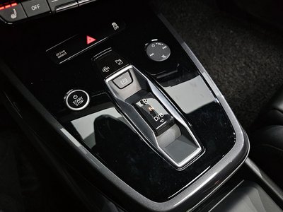 AUDI Q4 E-TRON - 9