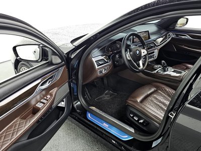 BMW 7 SERIES - 10
