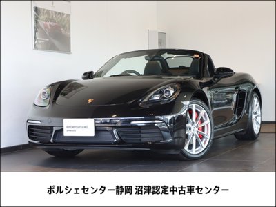 PORSCHE 718 BOXSTER - 1