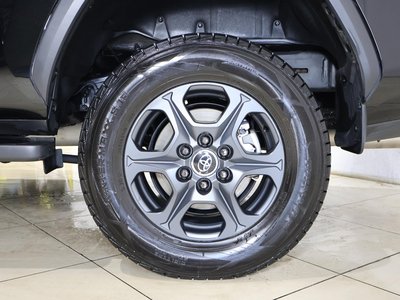 TOYOTA LAND CRUISER 300 - 7