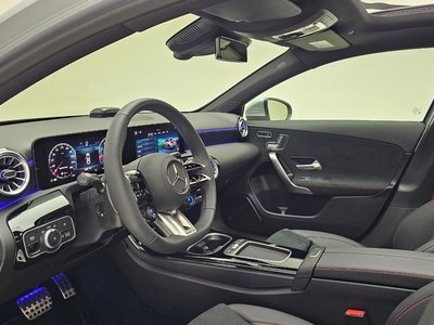 2025 Mercedes-BENZ A-CLASS 缩略图 14
