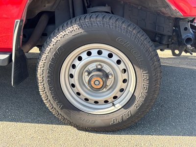 TOYOTA LAND CRUISER 70 - 10