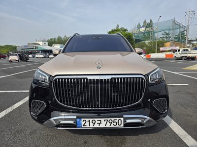 MERCEDES-BENZ GLS - 2