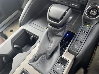 TOYOTA LAND CRUISER 250 - 6