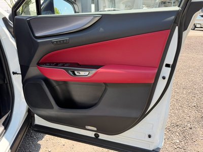 2024 Lexus NX — миниатюра 36