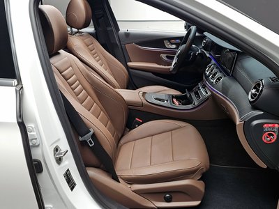 MERCEDES-BENZ E-CLASS - 10