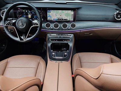 MERCEDES-BENZ E-CLASS - 5