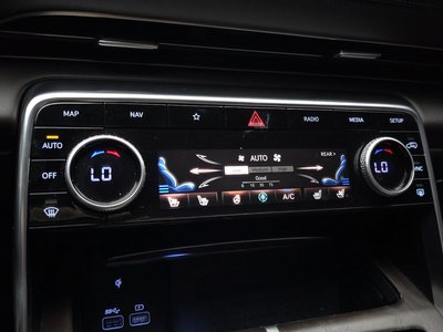 2021 Genesis GV80 — миниатюра 18