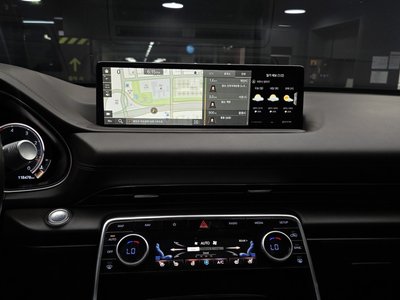 2021 Genesis GV80 — миниатюра 14