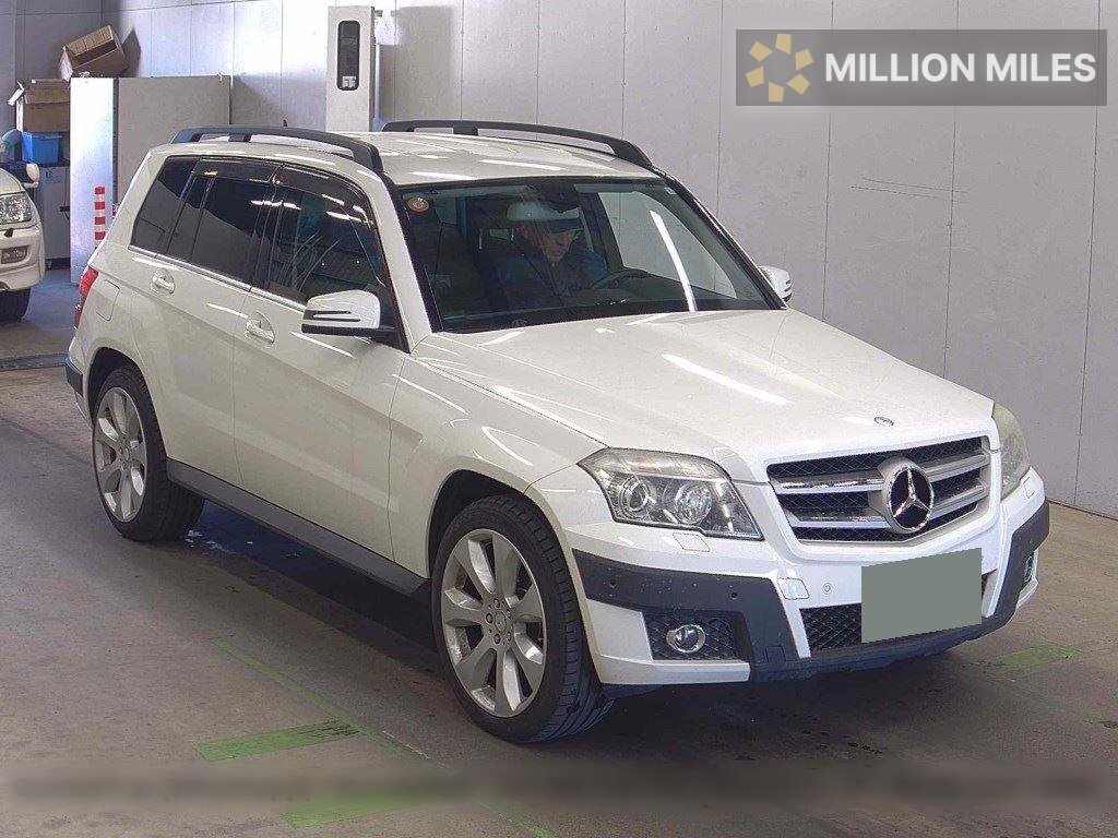 MERCEDES-BENZ GLK - View 1