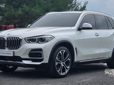 2022 BMW X5 — фото 1