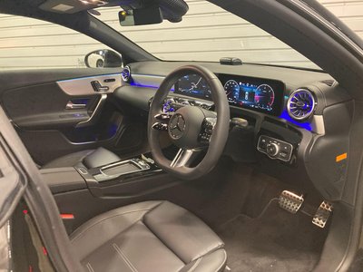 MERCEDES-BENZ CLA - 7