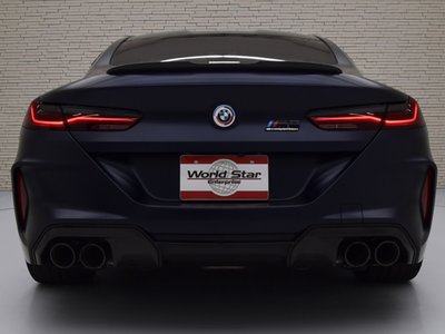 صورة 8 لـ 2023 BMW M8