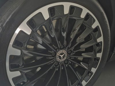 MERCEDES-BENZ EQS - 4