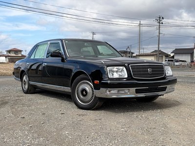 TOYOTA CENTURY - 1