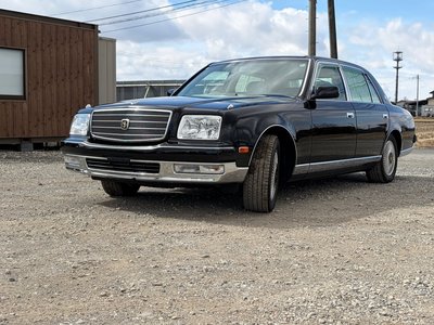 TOYOTA CENTURY - 8