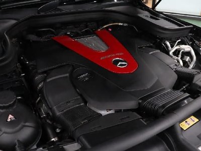 MERCEDES-BENZ GLC AMG - 5