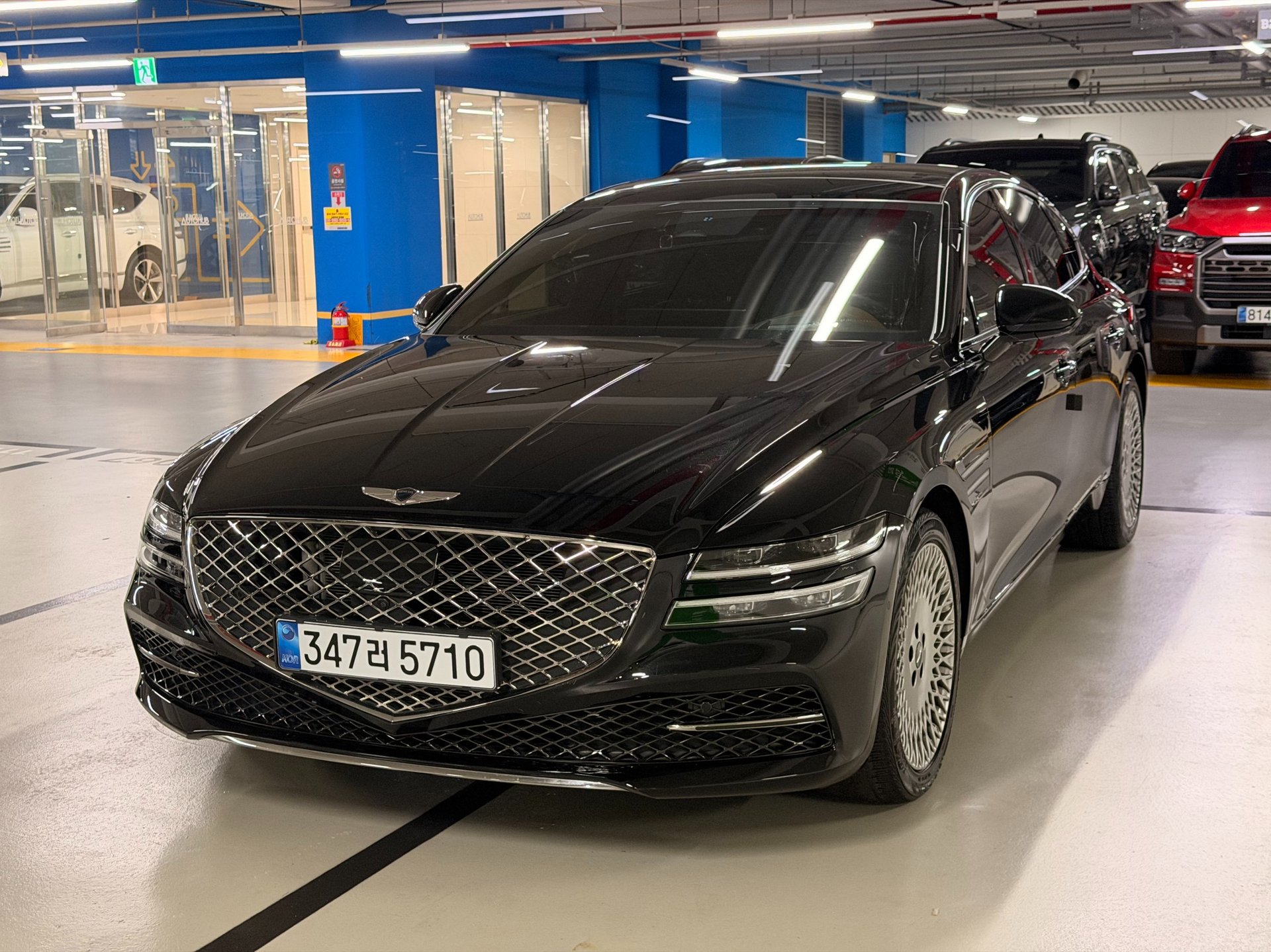 GENESIS G80 (RG3) - View 1