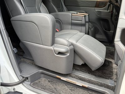 2024 Toyota ALPHARD 缩略图 23