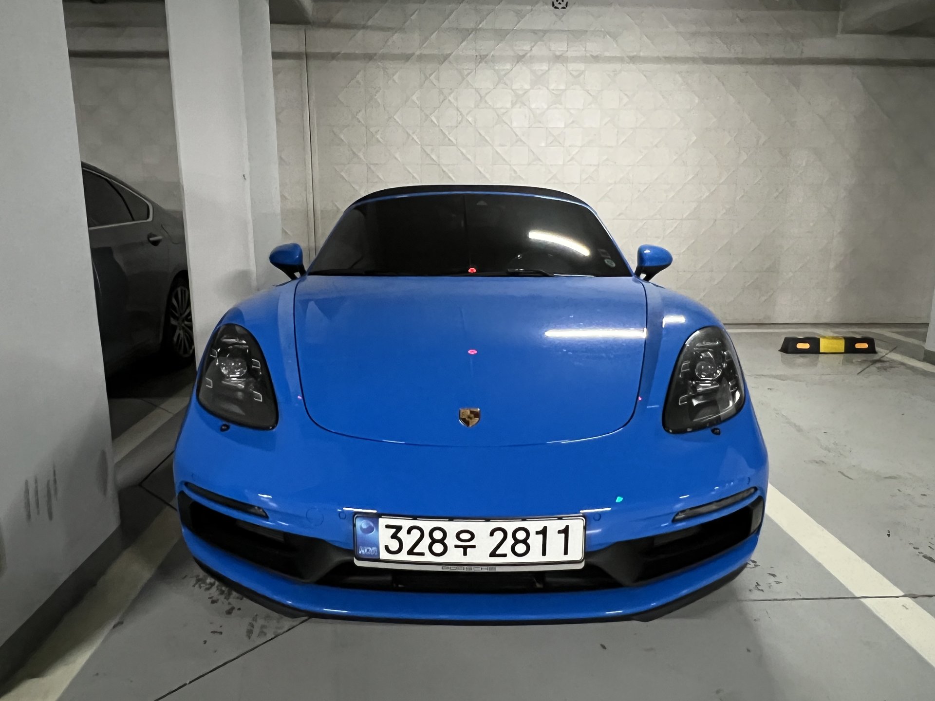 PORSCHE 718 - View 1