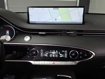 صورة مصغرة 18 لـ 2024 Genesis GV70
