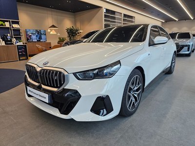 BMW I5 - 1