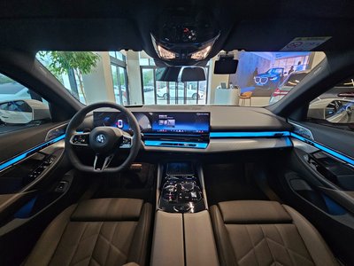 BMW I5 - 7