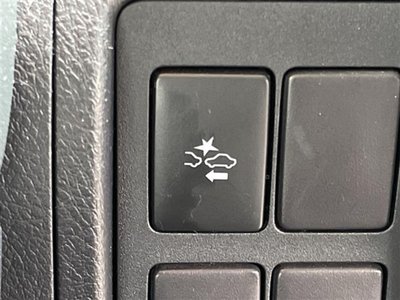 صورة مصغرة 24 لـ 2018 Toyota LAND CRUISER 200