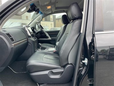 صورة مصغرة 11 لـ 2018 Toyota LAND CRUISER 200