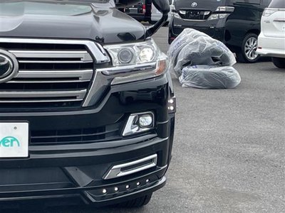 صورة مصغرة 39 لـ 2018 Toyota LAND CRUISER 200