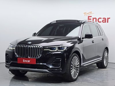 2021 BMW X7 照片 1
