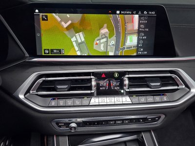 2021 BMW X7 缩略图 16