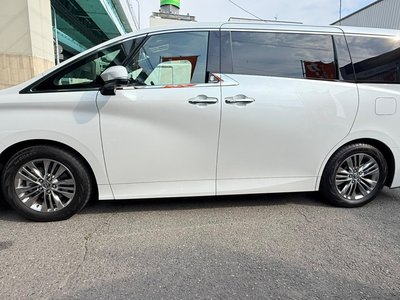 TOYOTA ALPHARD - 8