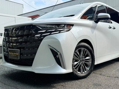 TOYOTA ALPHARD - 1