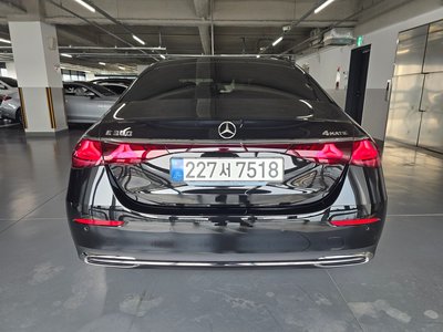 MERCEDES-BENZ E-CLASS - 3