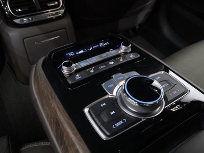 2021 Genesis G90 — миниатюра 18
