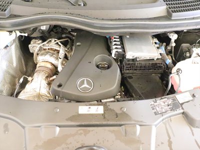 2024 Mercedes-BENZ V-CLASS 缩略图 32