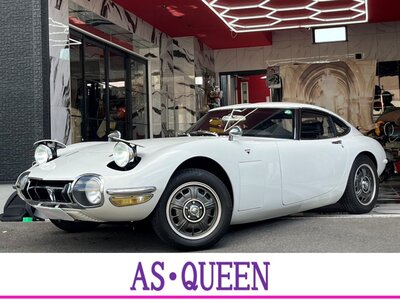 TOYOTA 2000GT