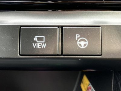 صورة مصغرة 38 لـ 2024 Lexus LBX